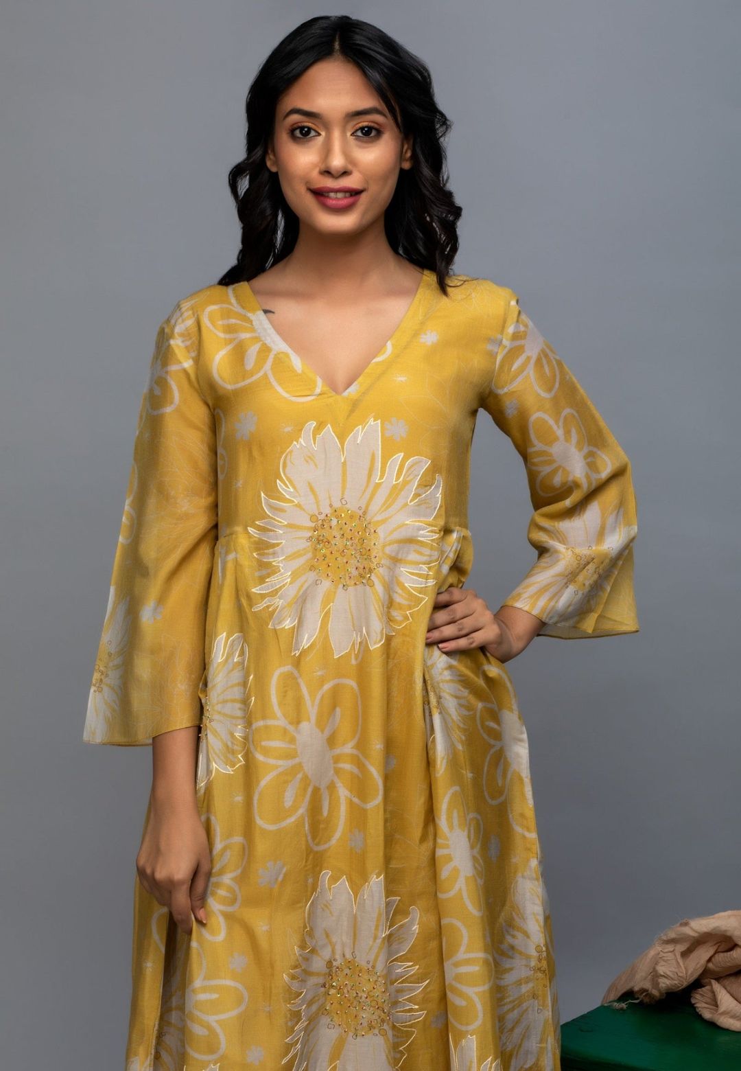 MUSTARD GREY PRINTED FLORAL CHANDERI SUIT SET