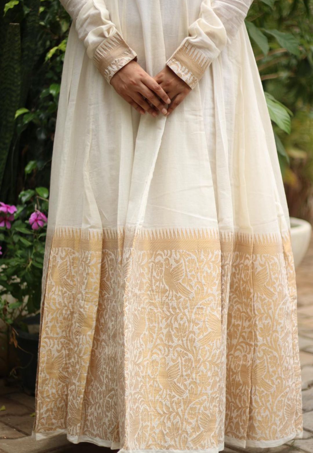 IVORY WHITE VANASINGARAM ANARKALI
