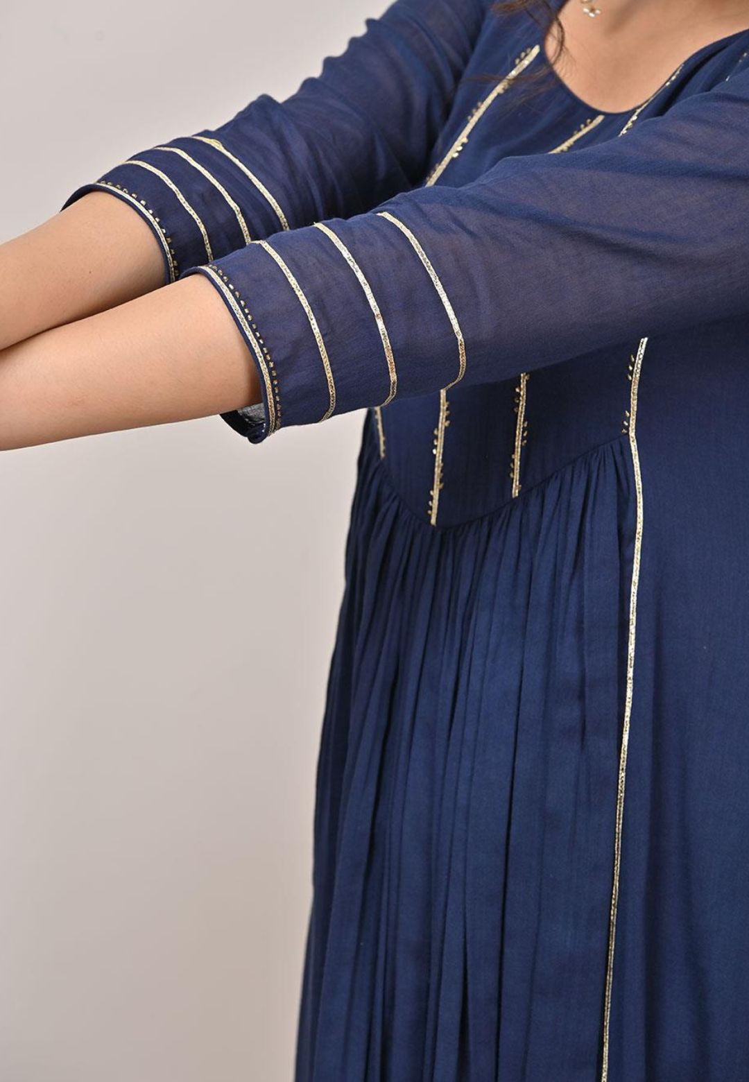 BLUE MUL GATHERED SUIT SET