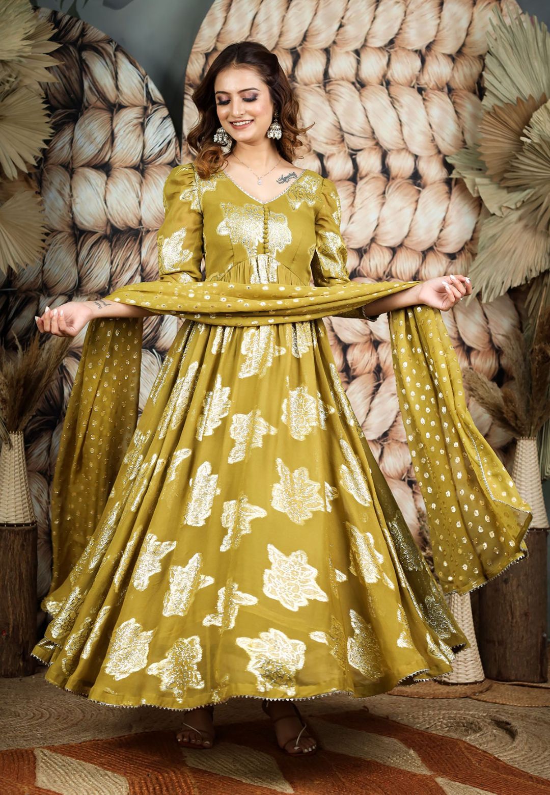 OLIVE GREEN GEORGETTE JACQUARD ANARKALI SET