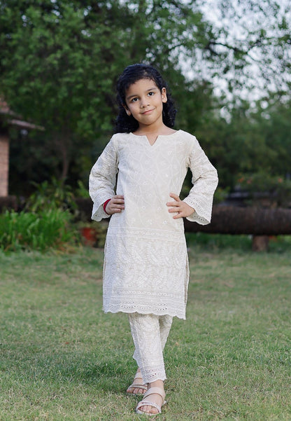 WHITE UMIKO EMBROIDERED COTTON KURTA SET