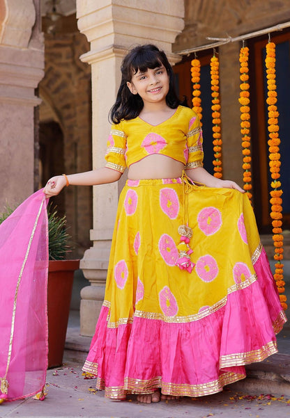 PINK YELLOW VARUNA TIE & DYE LEHENGA SET