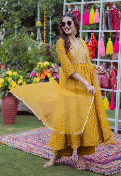 YELLOW PAVITRA BANDHANI CHANDERI SUIT SET