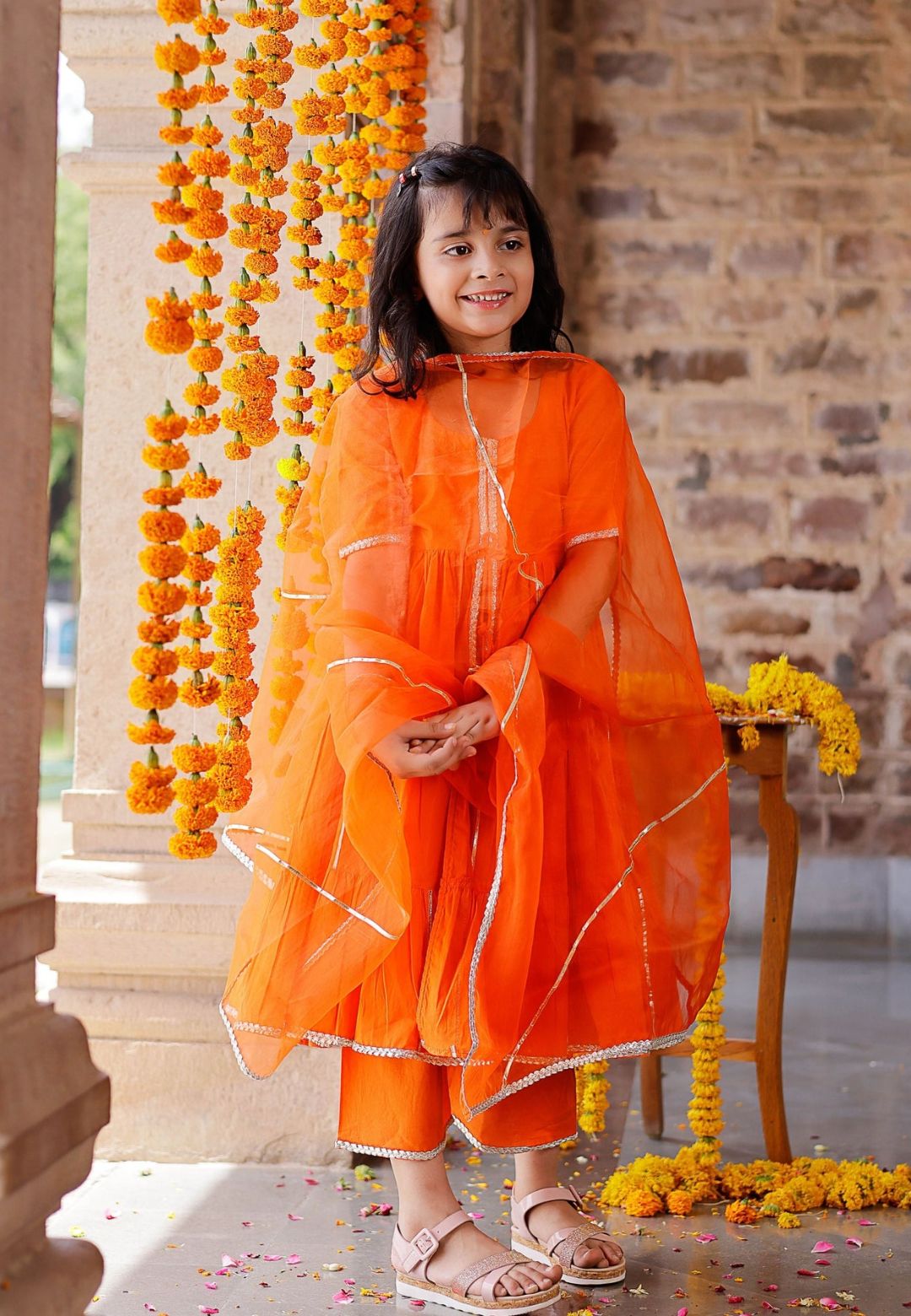 ORANGE MAYA COTTON GOTAPATTI SUIT SET