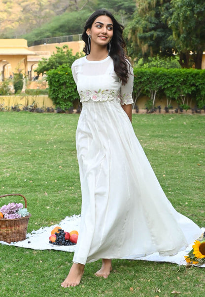 SUMMER WHITE COTTON DRESS