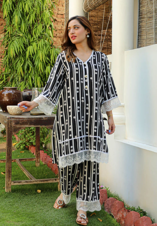 BLACK TULIP STRIPE KURTA SET