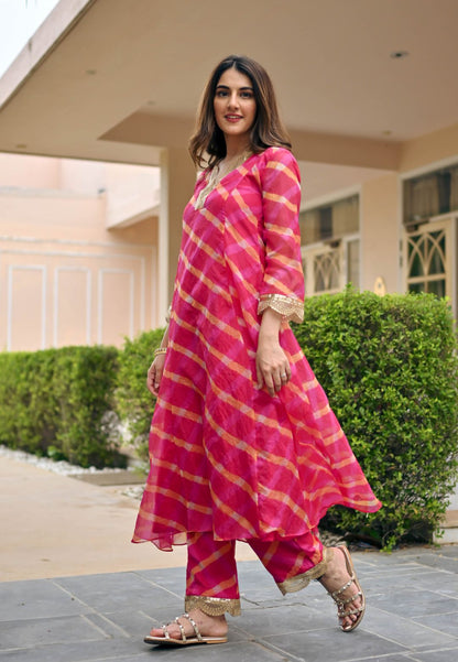 PINK SILK DORI LEHERIYA KURTA SET