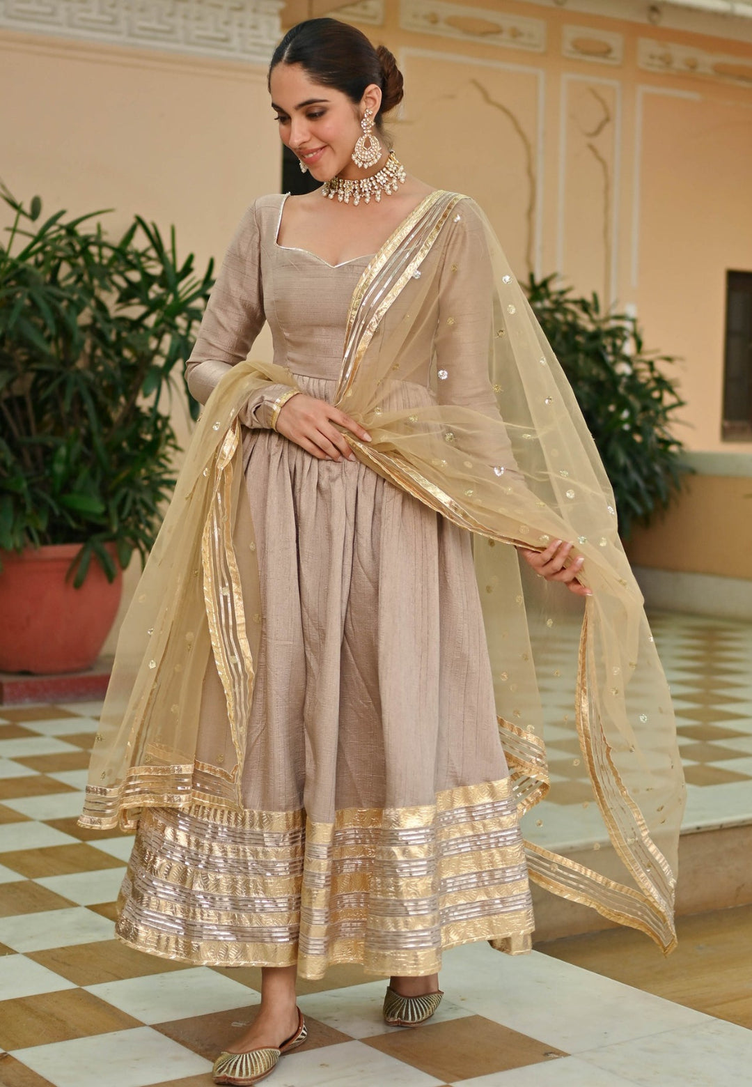 BEIGE GOLD SILK ANARKALI SUIT SET – Avino Atelier