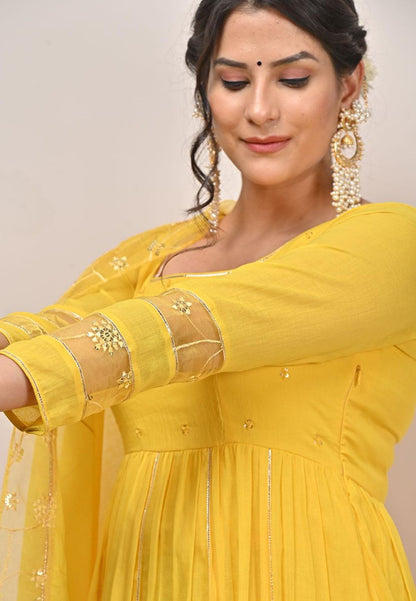 YELLOW COTTON MUL GATHERED ANARKALI SUIT SET