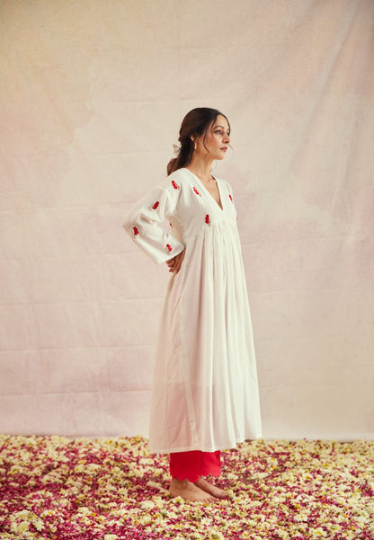 WHITE TITLI COTTON SILK BUTTERFLY KURTA SET