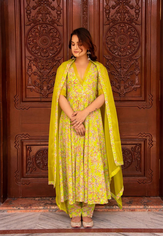 SUNHARI PASTEL GREEN HANDBLOCK ANARKALI SUIT SET