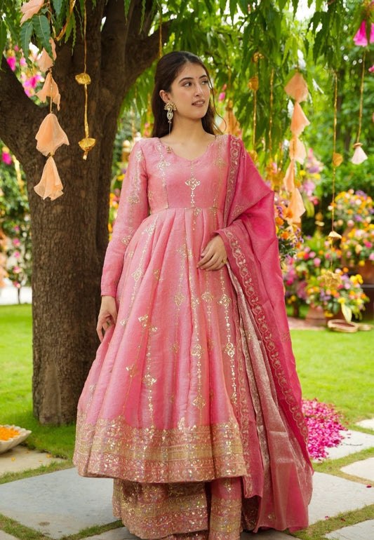 PINK REGAL CRUSH TISSUE SUIT SET