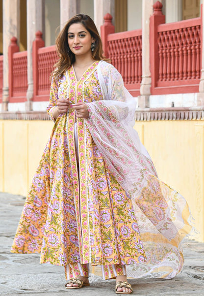 YEELOW CHARM COTTON SUIT SET