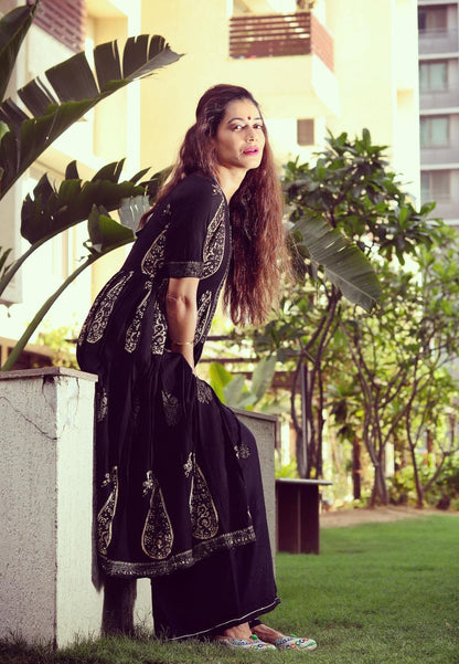 BLACK BELLA MUGHAL HANDBLOCK SET