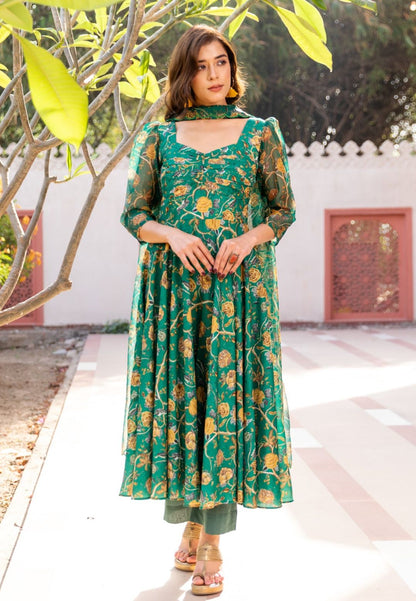 PAISLEY GREEN MUSLIN SUIT SET