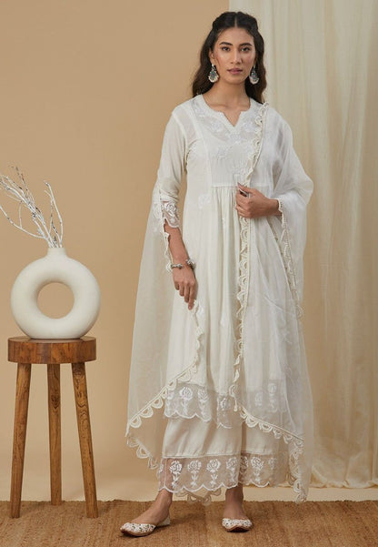 OFF WHITE COTTON CHIKANKARI SUIT SET