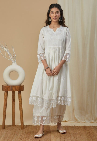 OFF WHITE COTTON CHIKANKARI SUIT SET