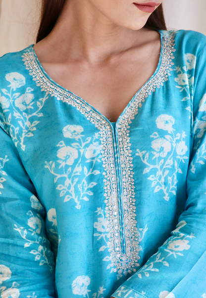 BLUE MUSLIN HAND-EMBROIDERED SUIT SET
