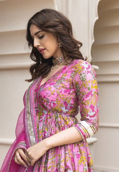 PINK YELENA CHANDERI SUIT SET