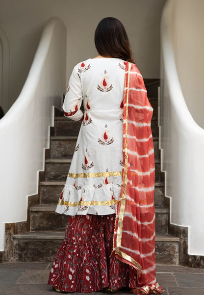 WHITE RED LEHERIYA KURTA SUIT SET