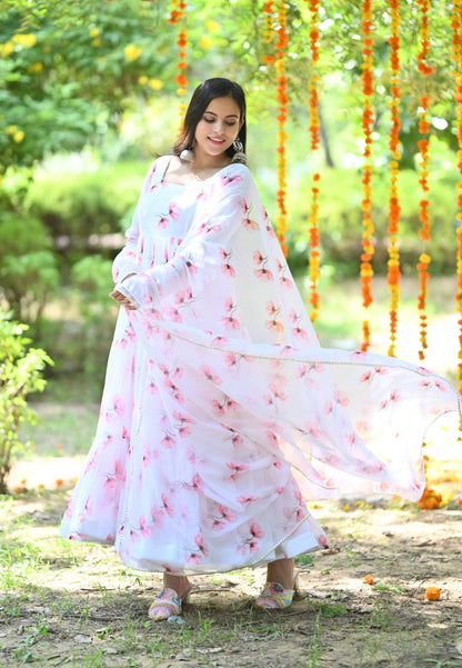 WHITE TULIP CHIFFON ANARKALI SUIT SET