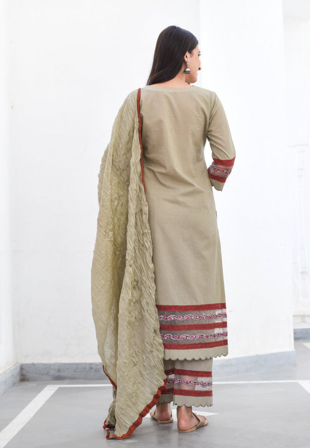 BROWN ANUKA SUIT SET