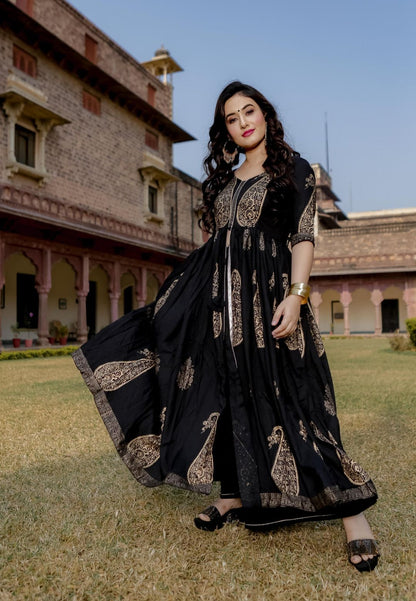 BLACK BELLA MUGHAL HANDBLOCK SET
