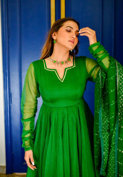 GREEN ORGANZA SUIT SET