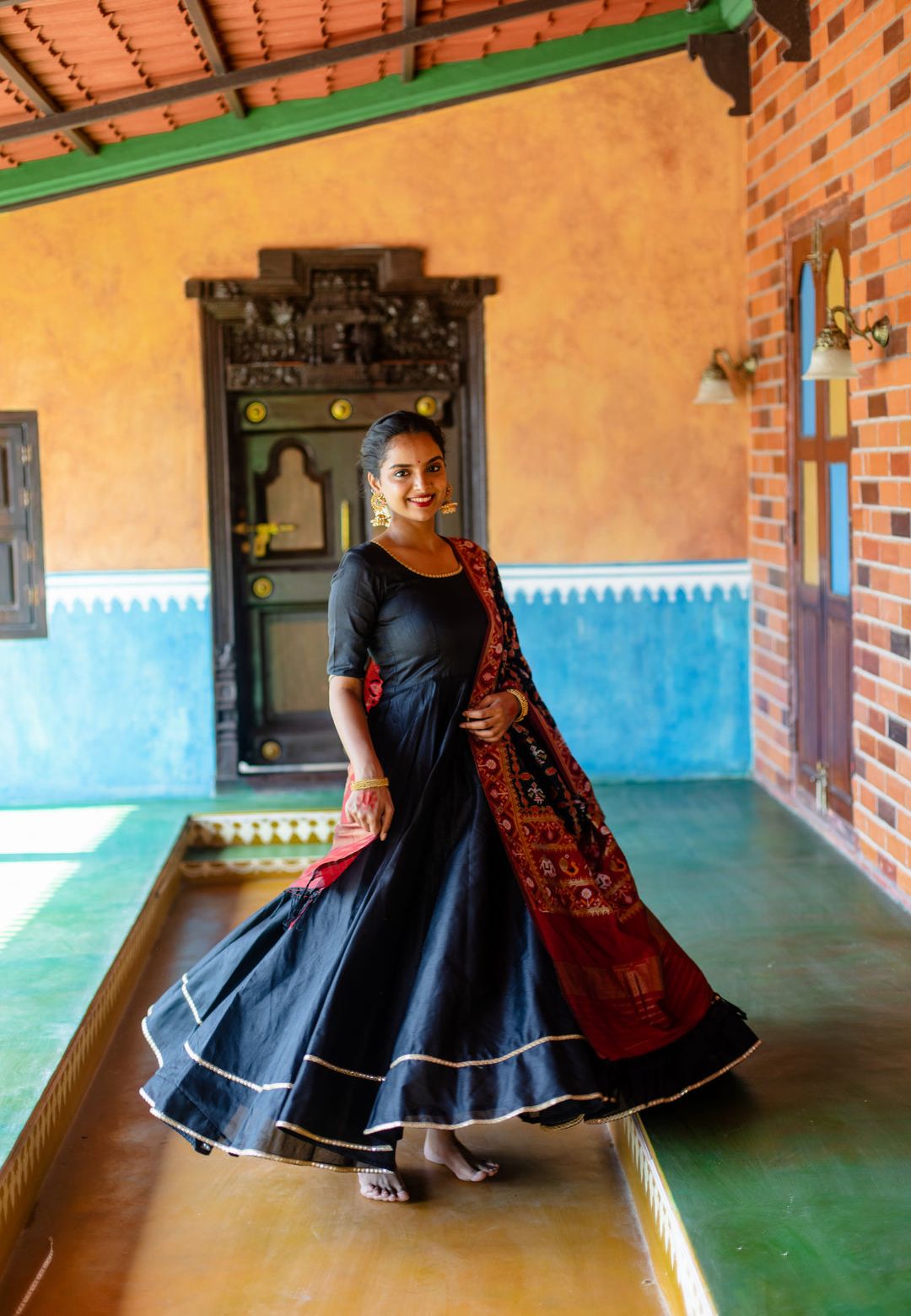 REGAL BLACK NIRALYA ANARKALI SET