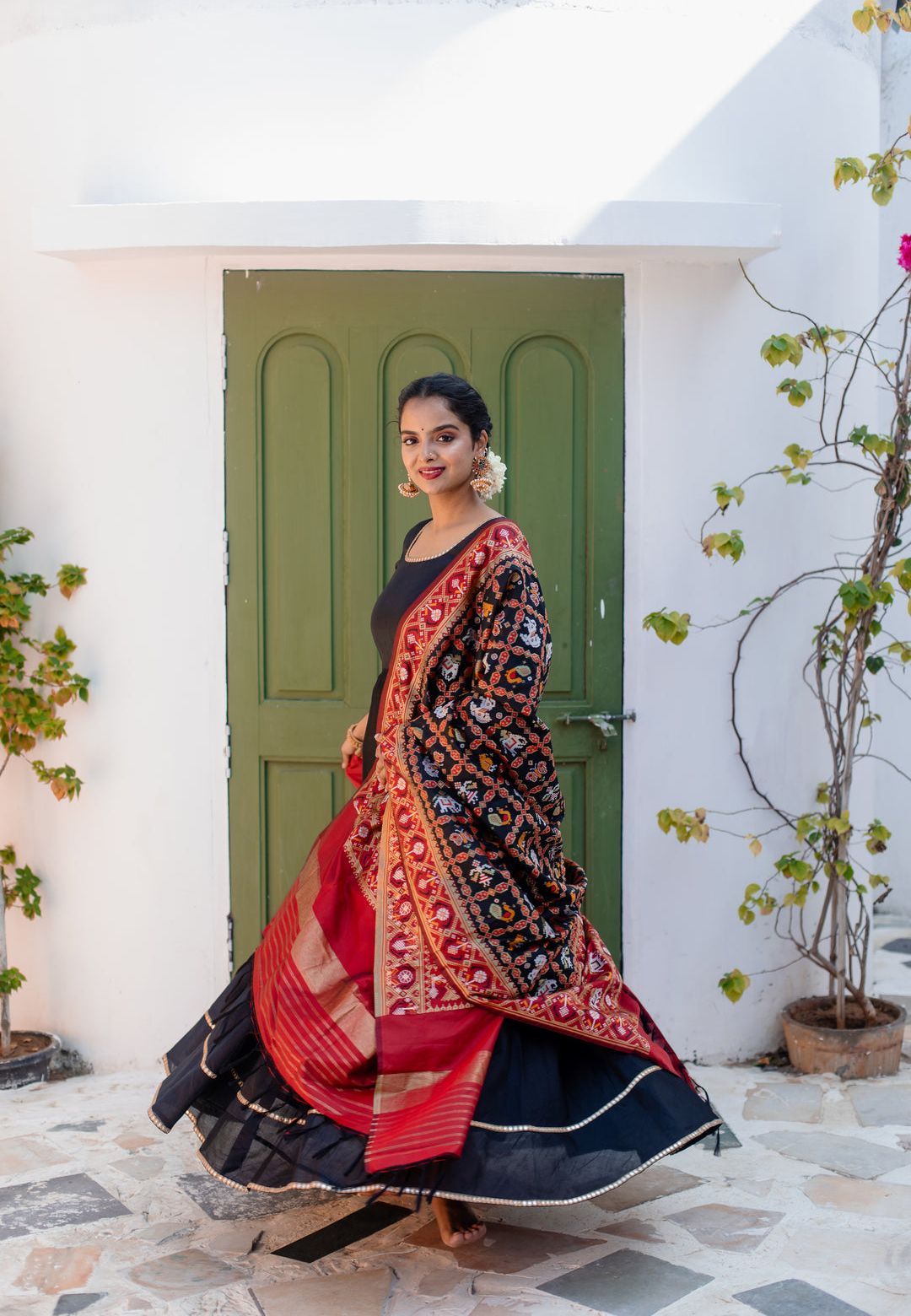 REGAL BLACK NIRALYA ANARKALI SET