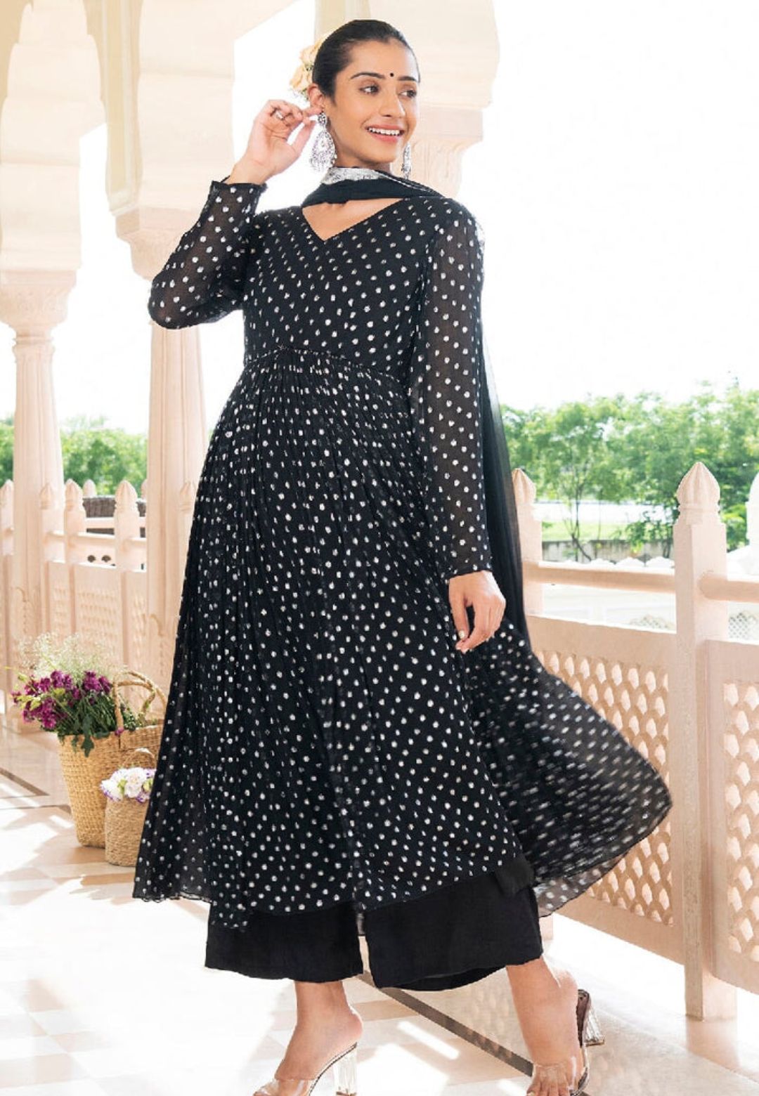 BLACK LUREX NAAZ GEORGETTE SUIT SET