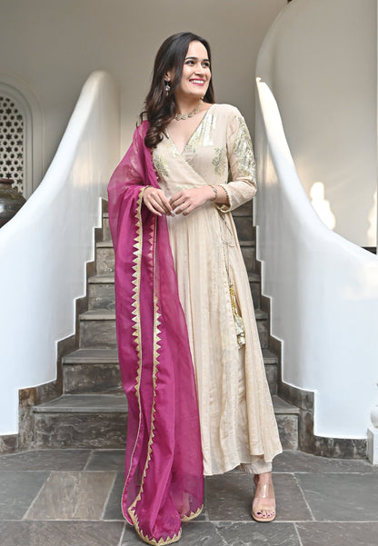 OFF WHITE ANARKALI SUIT SET