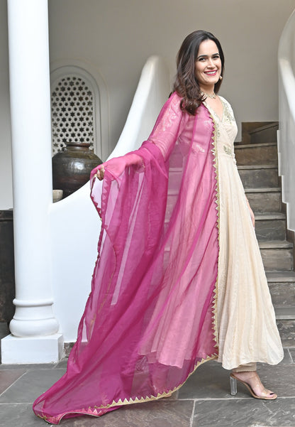 OFF WHITE ANARKALI SUIT SET