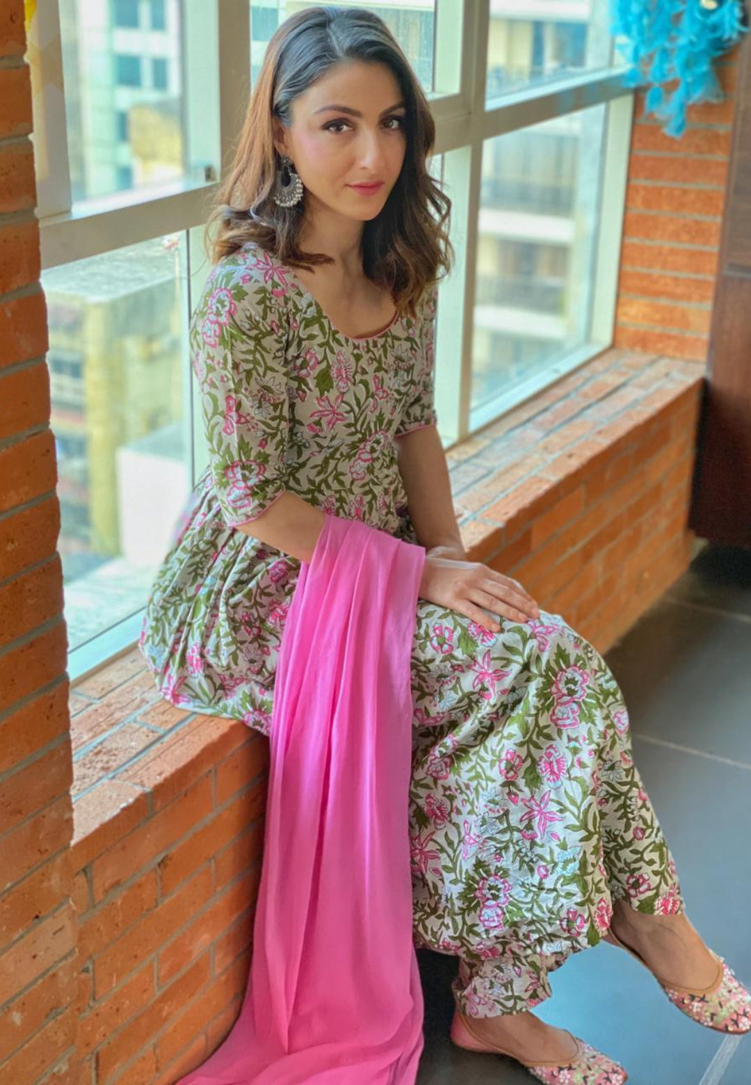 FLORAL KURTA SET - Avino Atelier 