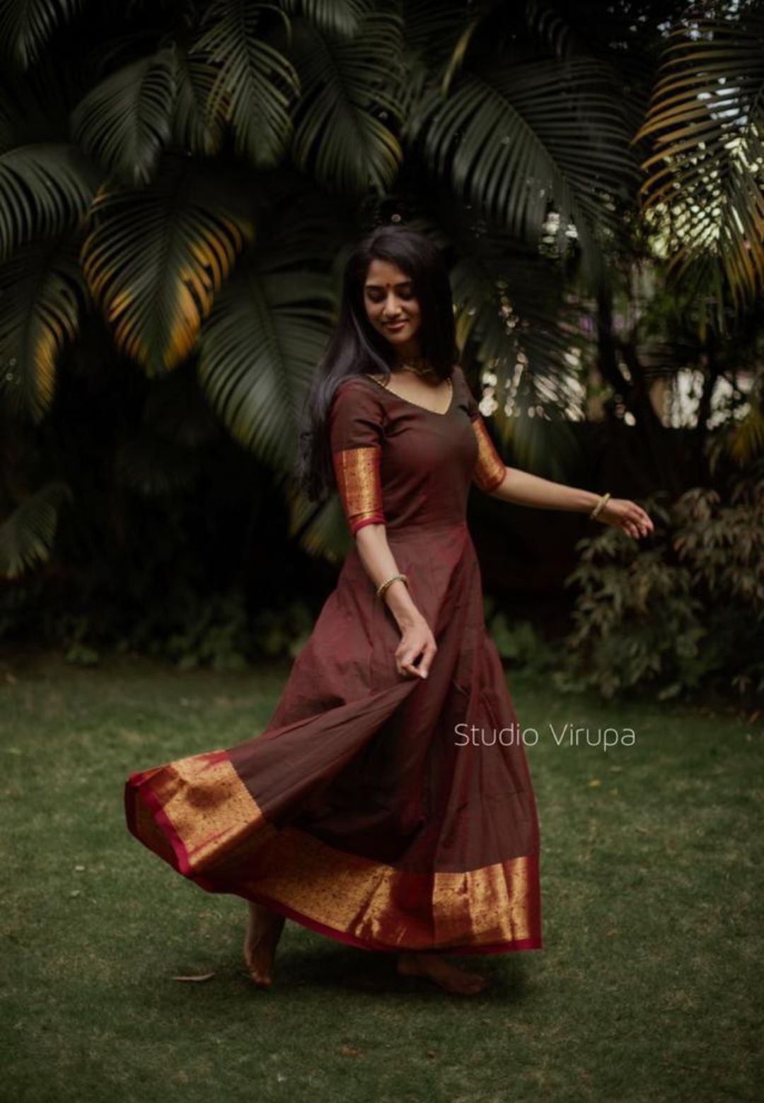 BROWN MAROON TULSI ANARKALI