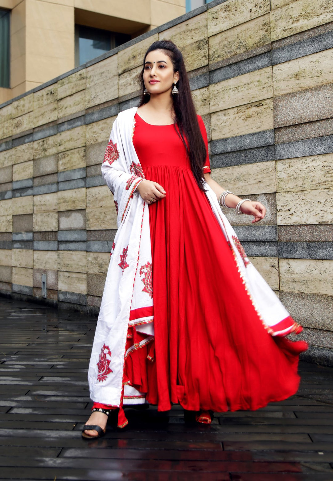 RED  MUGHAL ANARKALI SUIT SET