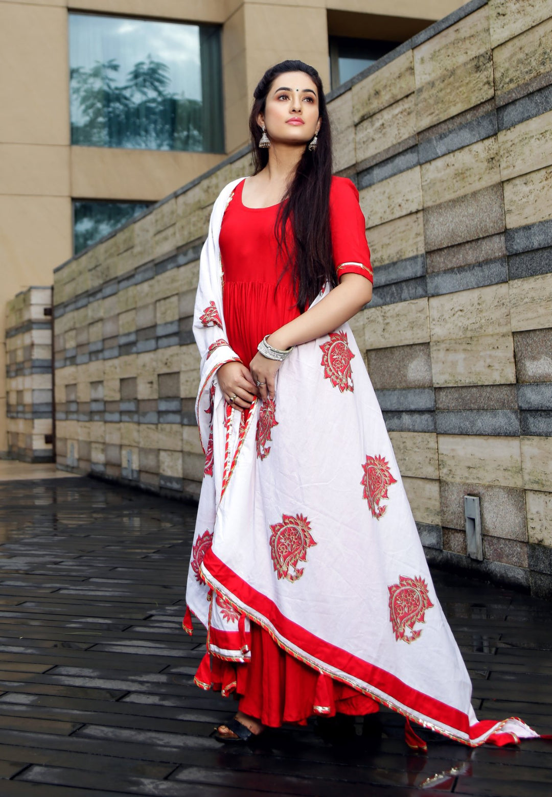 RED  MUGHAL ANARKALI SUIT SET